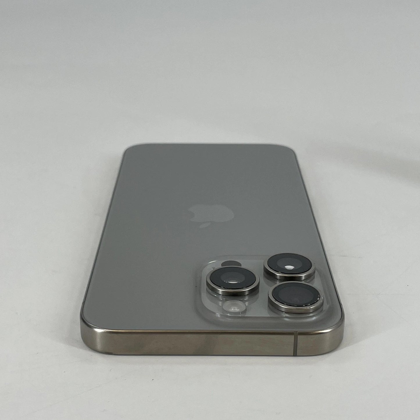Apple iPhone 15 Pro Max Natural Titanium 256GB