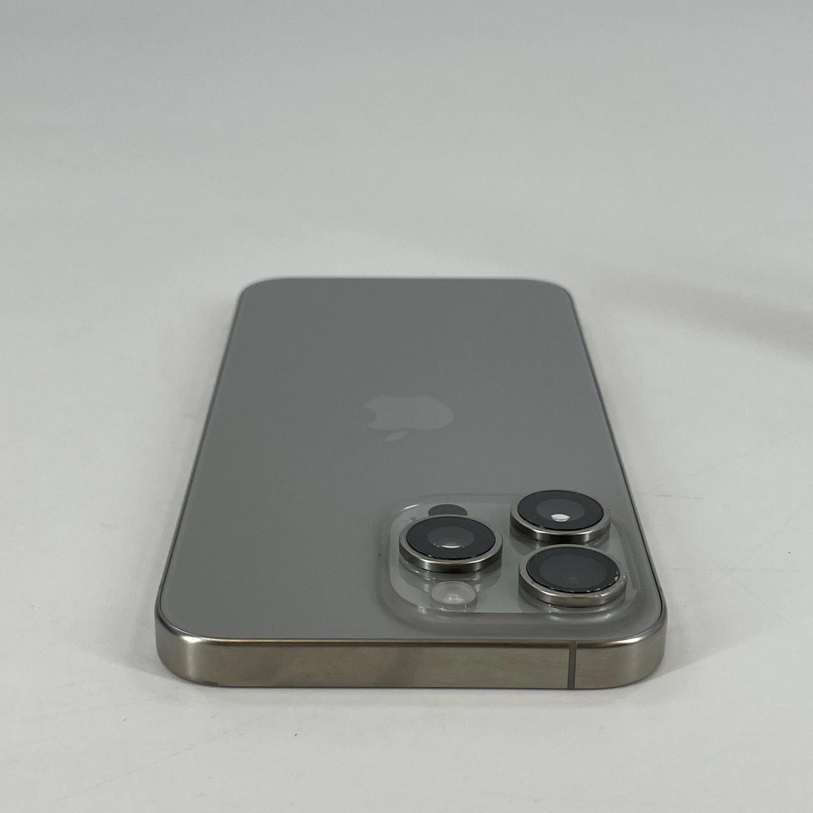 Apple iPhone 15 Pro Max Natural Titanium 256GB