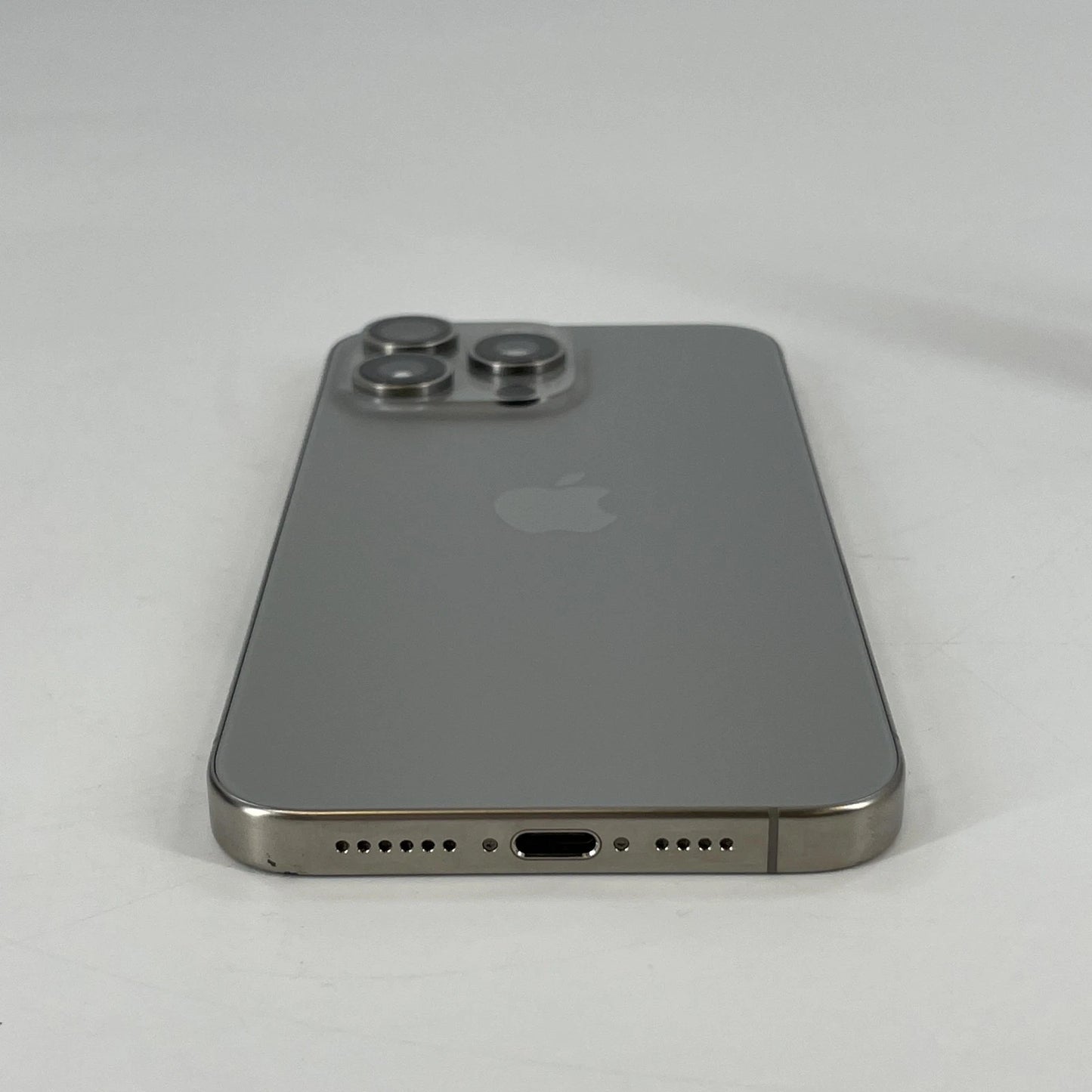 Apple iPhone 15 Pro Max Natural Titanium 256GB