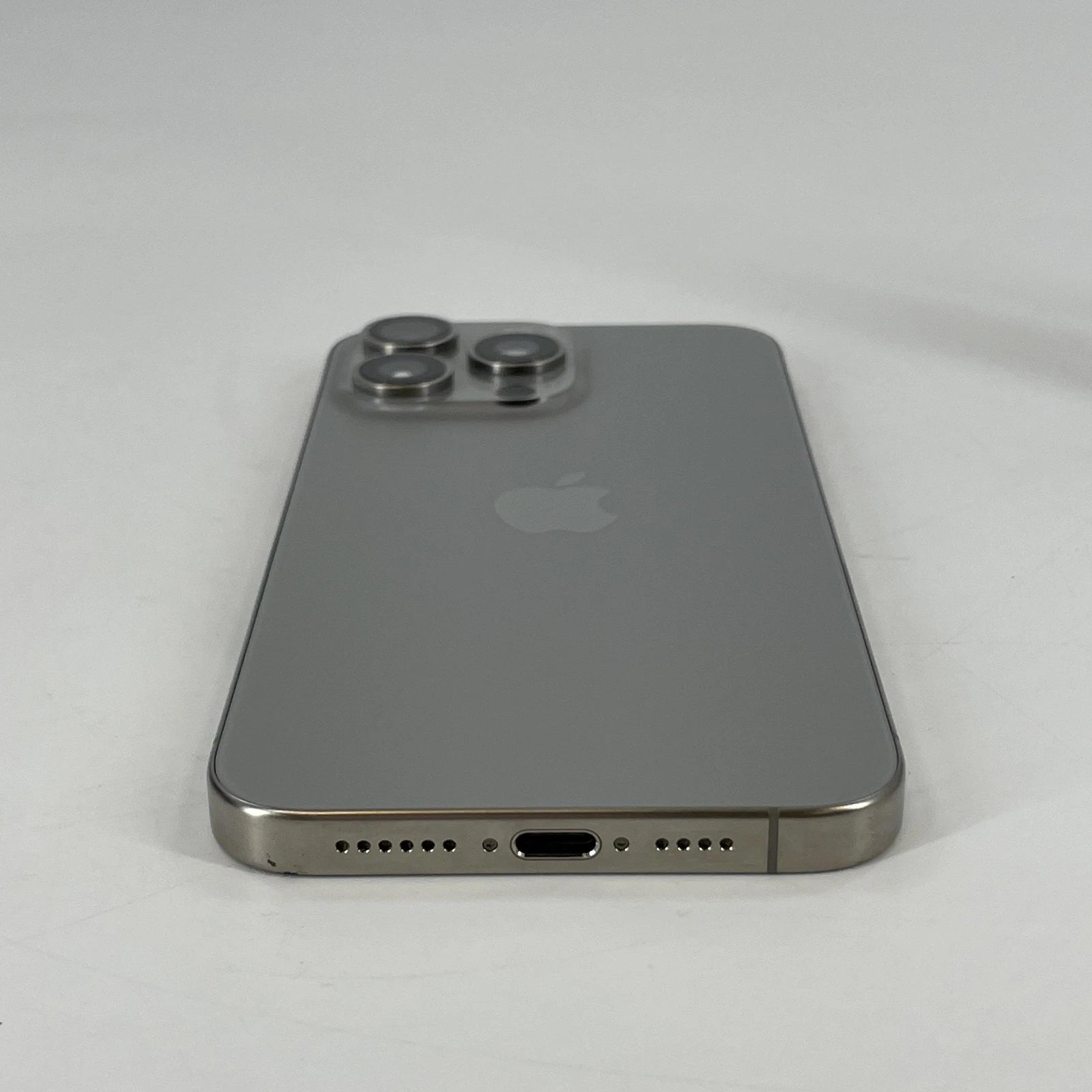 Apple iPhone 15 Pro Max Natural Titanium 256GB